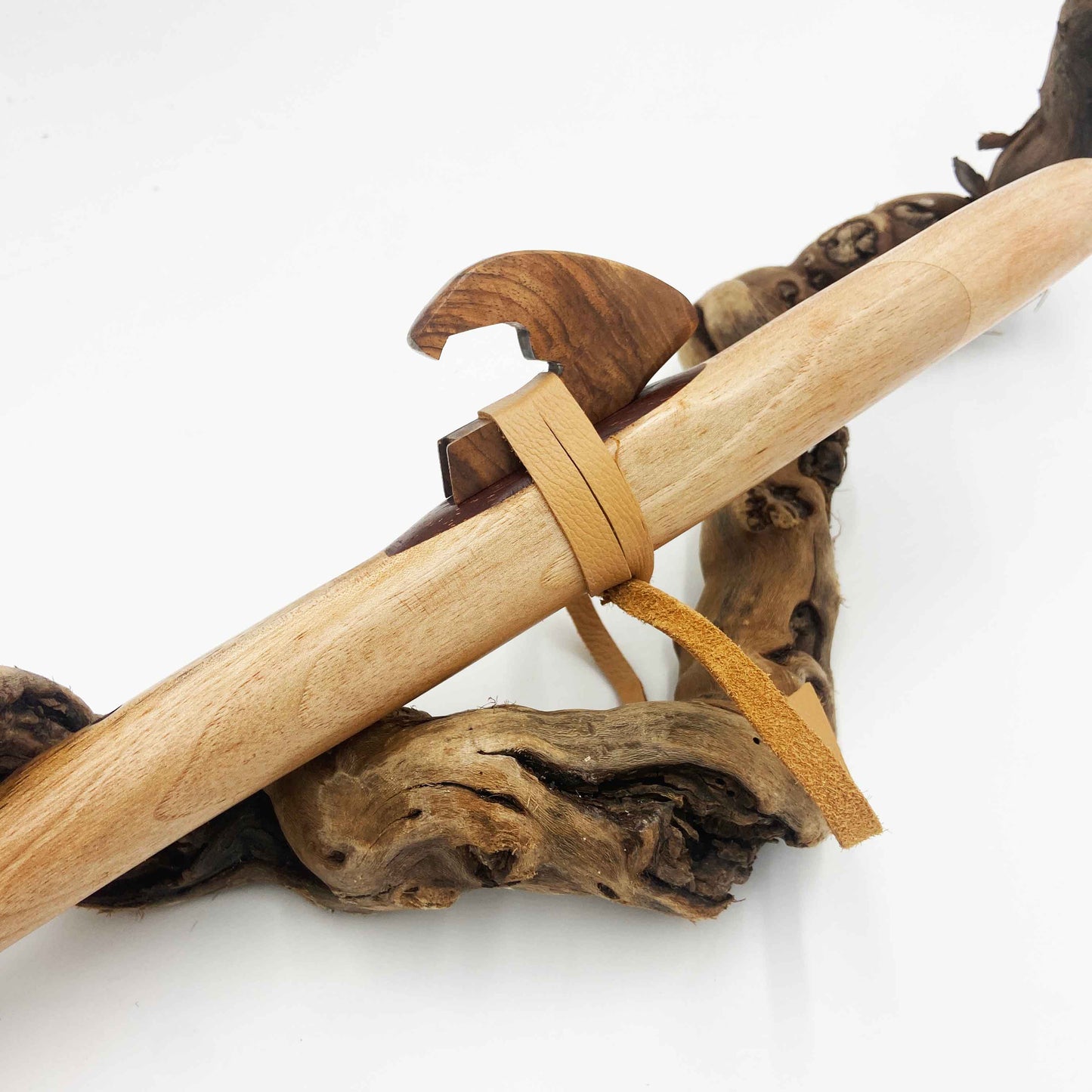 Flute native noyer totem