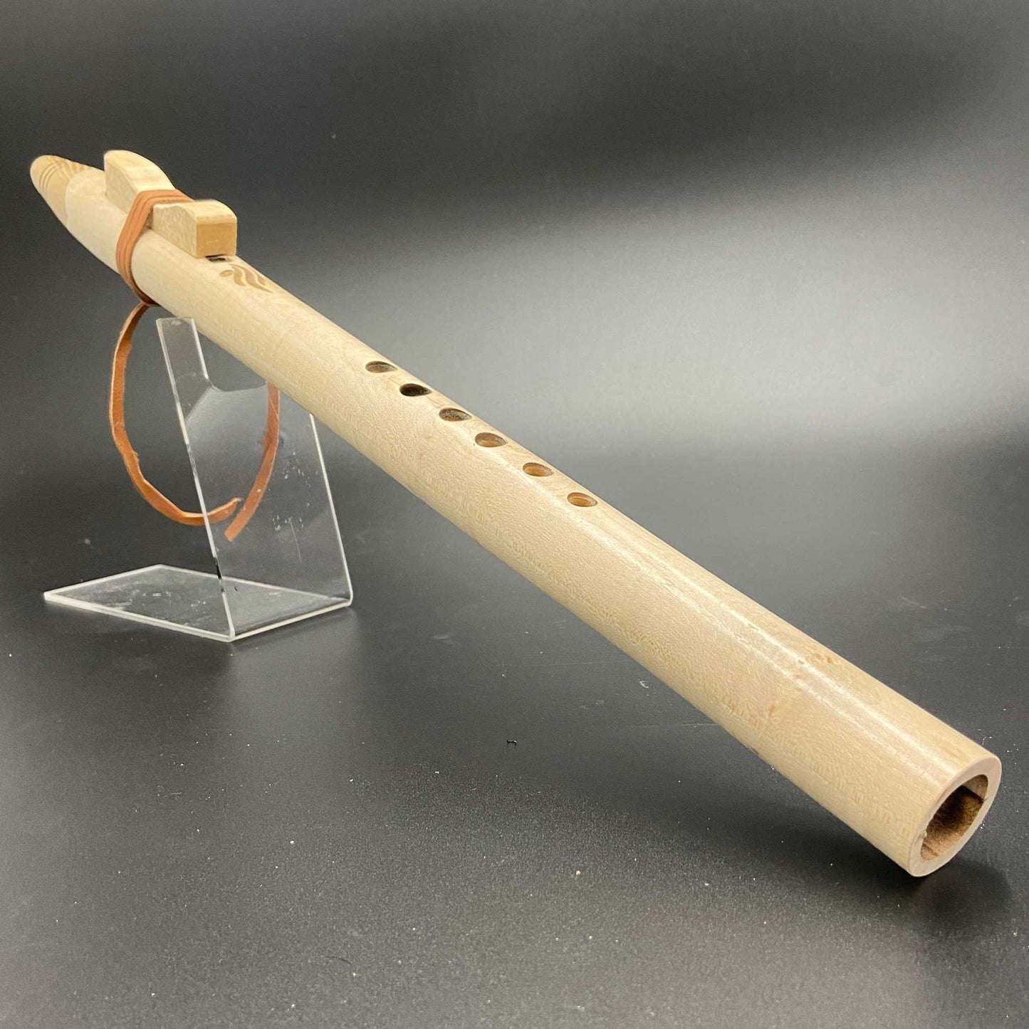 Flûte Amérindienne en érable et chêne – G # 432hz