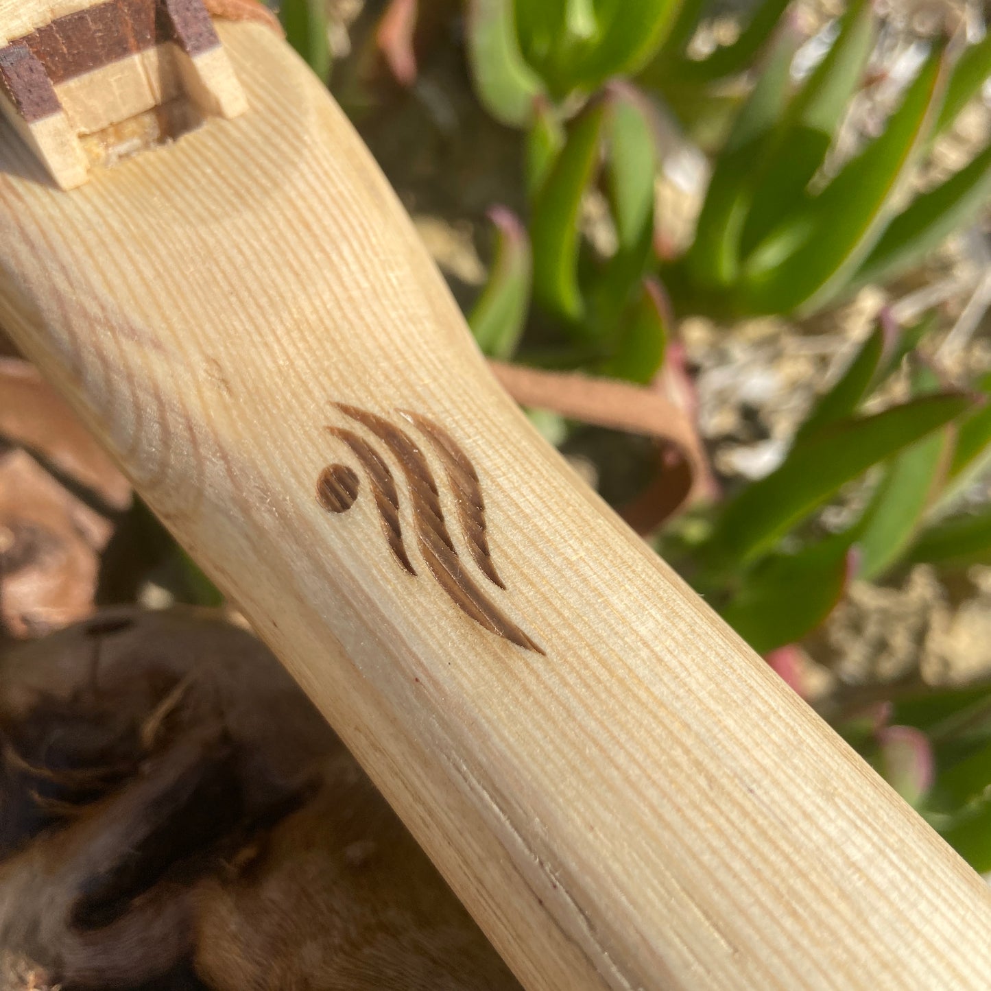 Flûte Native Amérindienne Margouillat en pin - Sol# (G#) - 432hz