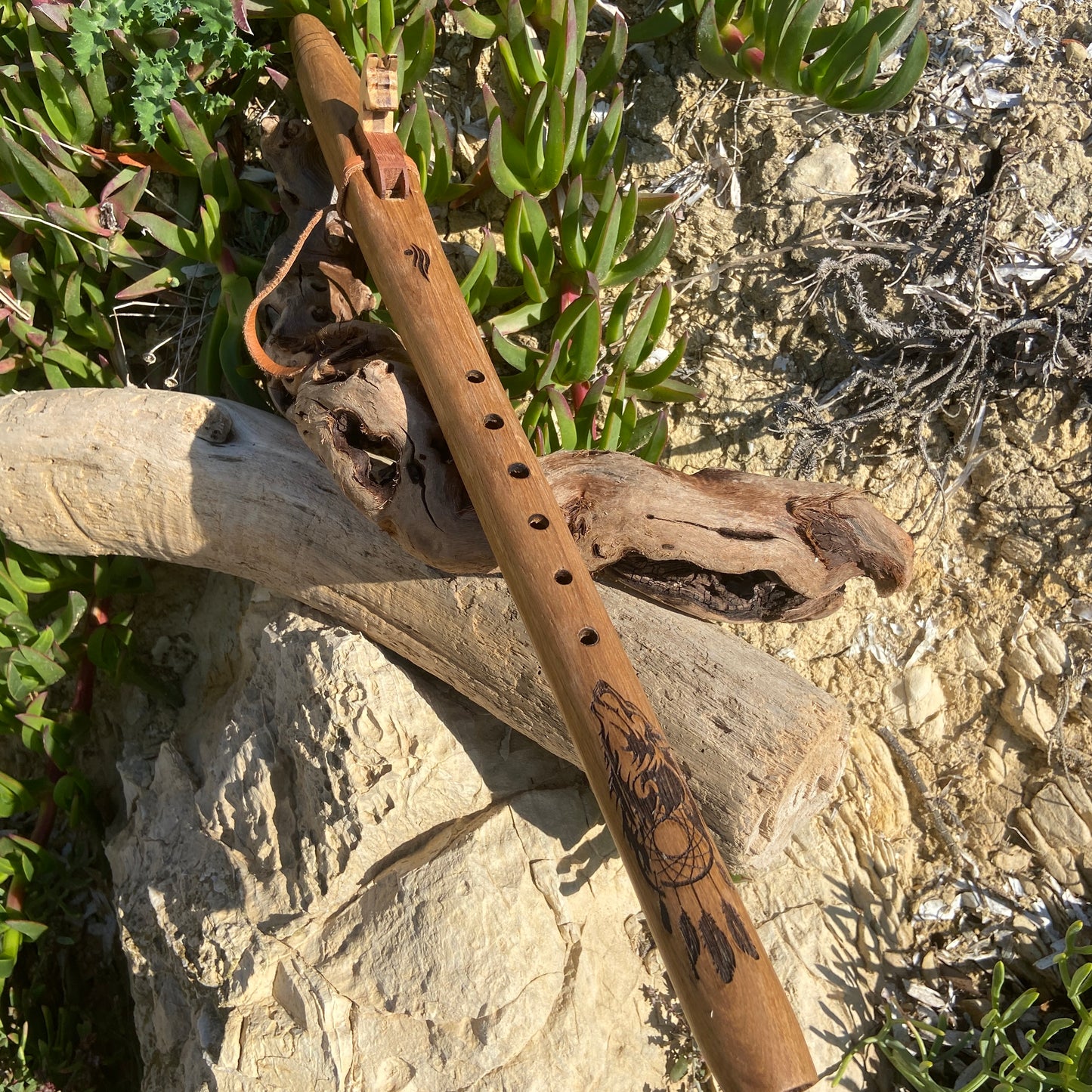 Native American Oak Meditation Flute - Wolf Head and Walnut Totem