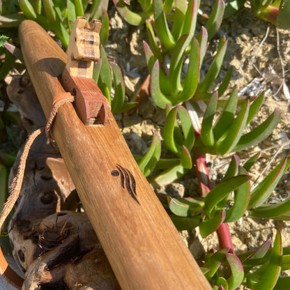 Native American Oak Meditation Flute - Wolf Head and Walnut Totem