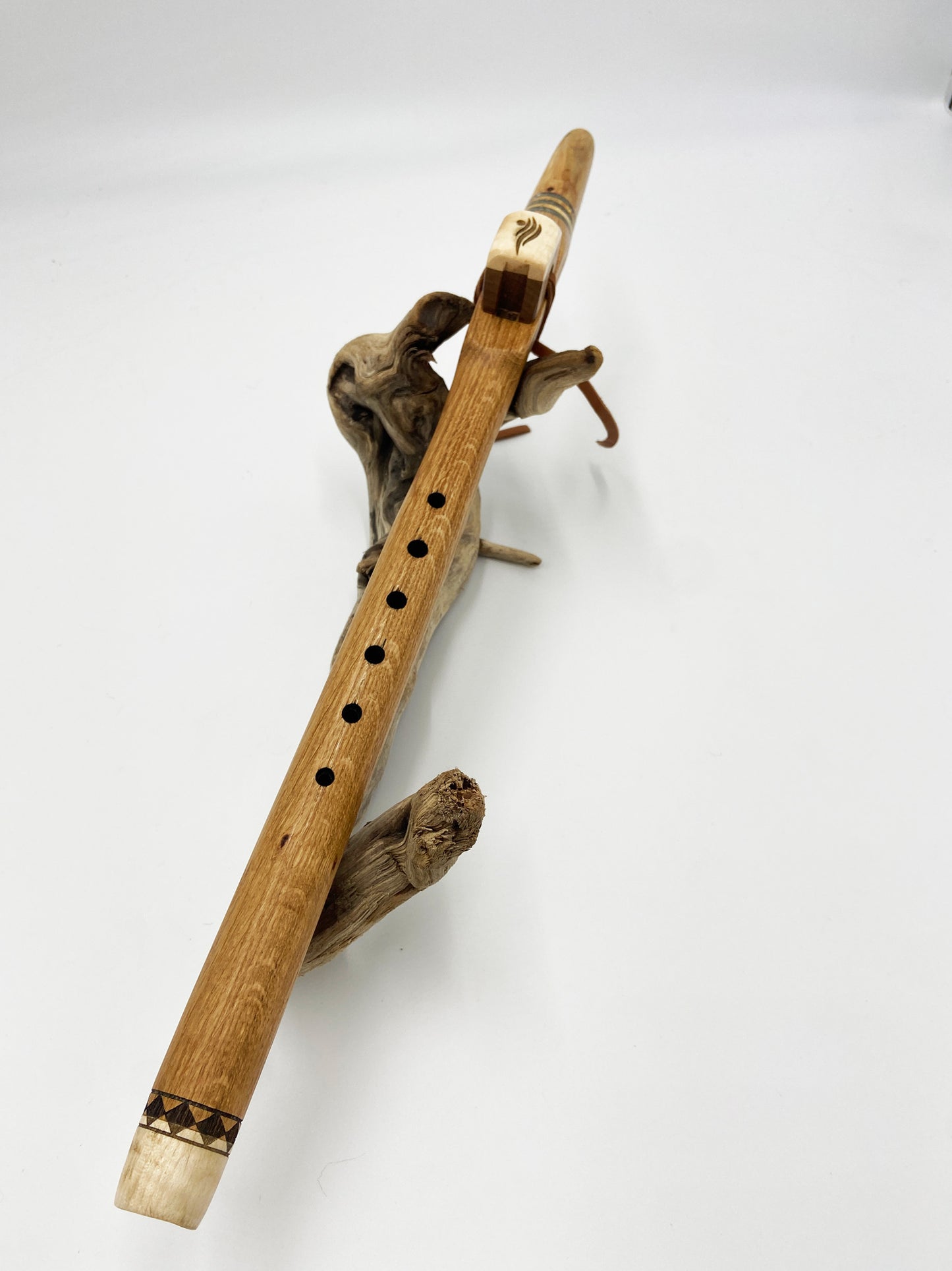 Native American Meditation Flute F# in Oak and Cade