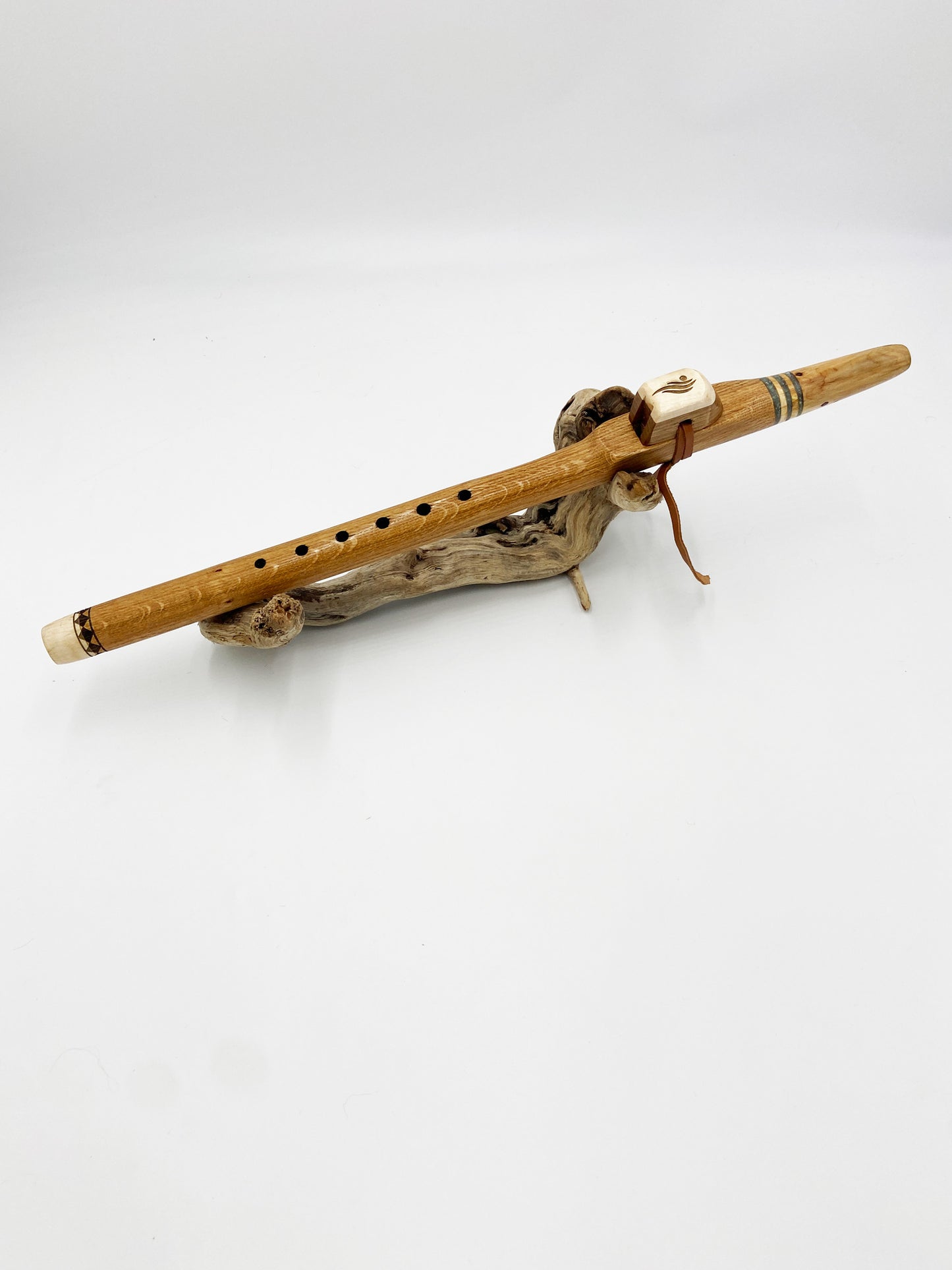 Native American Meditation Flute F# in Oak and Cade