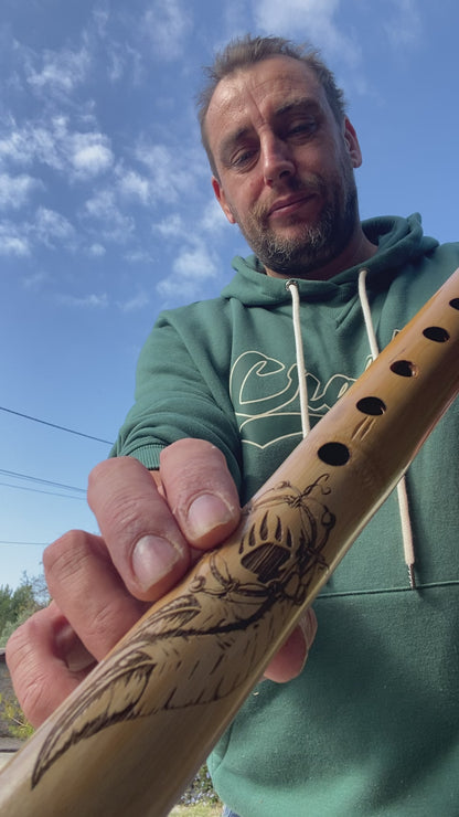 Flûte Amérindienne en Bambou F# 432Hz – Embouchure Chêne & Nid en Noyer